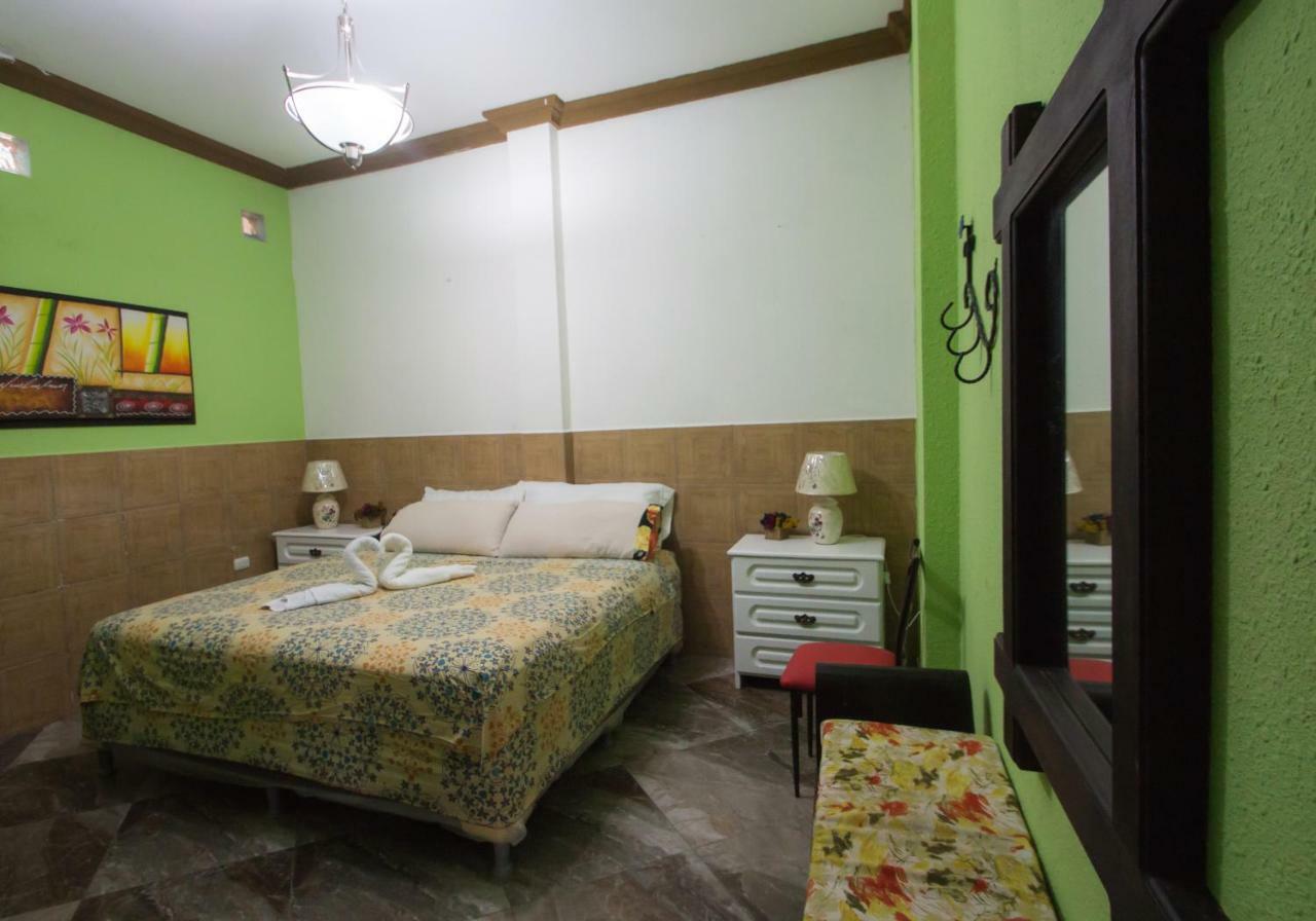 Hostal Casa De Grethel Flores Exterior foto